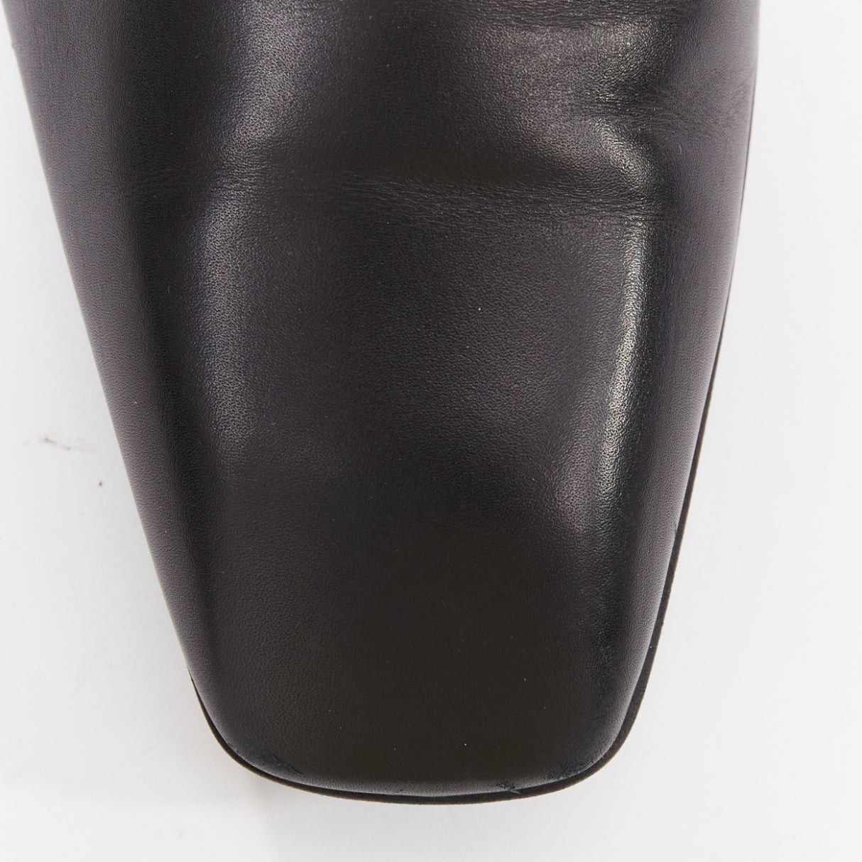 Louis Vuitton LOUIS VUITTON Mini Lin black monogram canvas saure toe riding boots EU37.5 Size US 7.5 / IT 37.5 - 6 Thumbnail