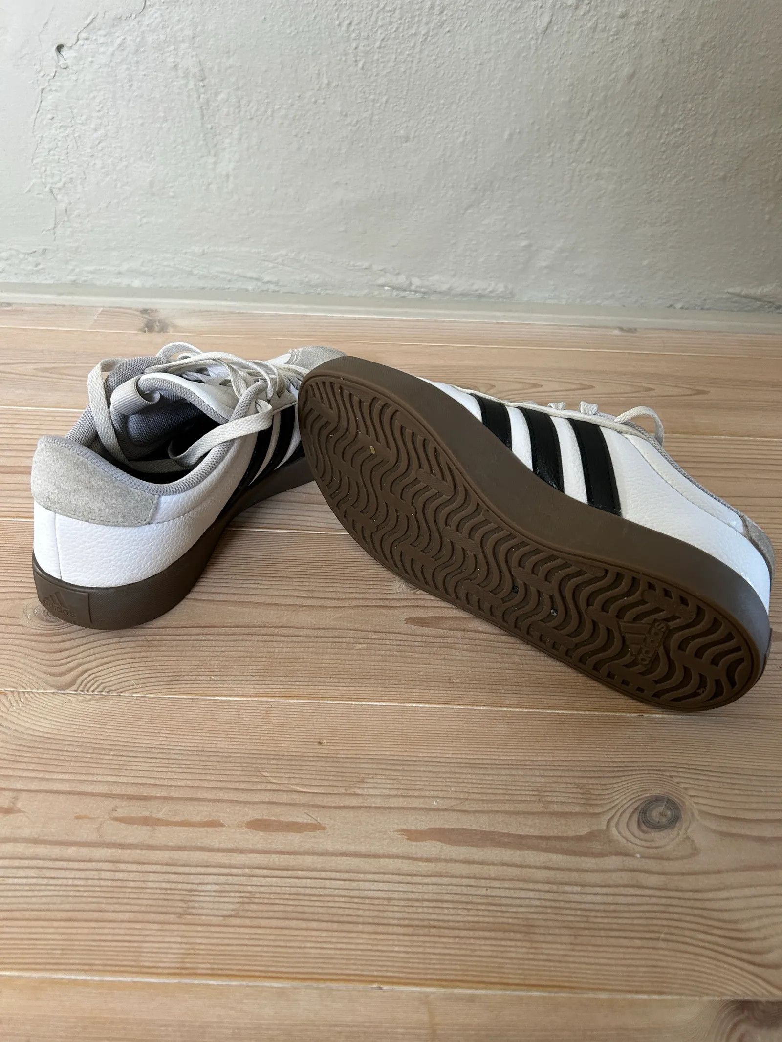 Adidas Adidas VL COURT 3.0 Sneakers Size US 6 / IT 36 - 4 Thumbnail