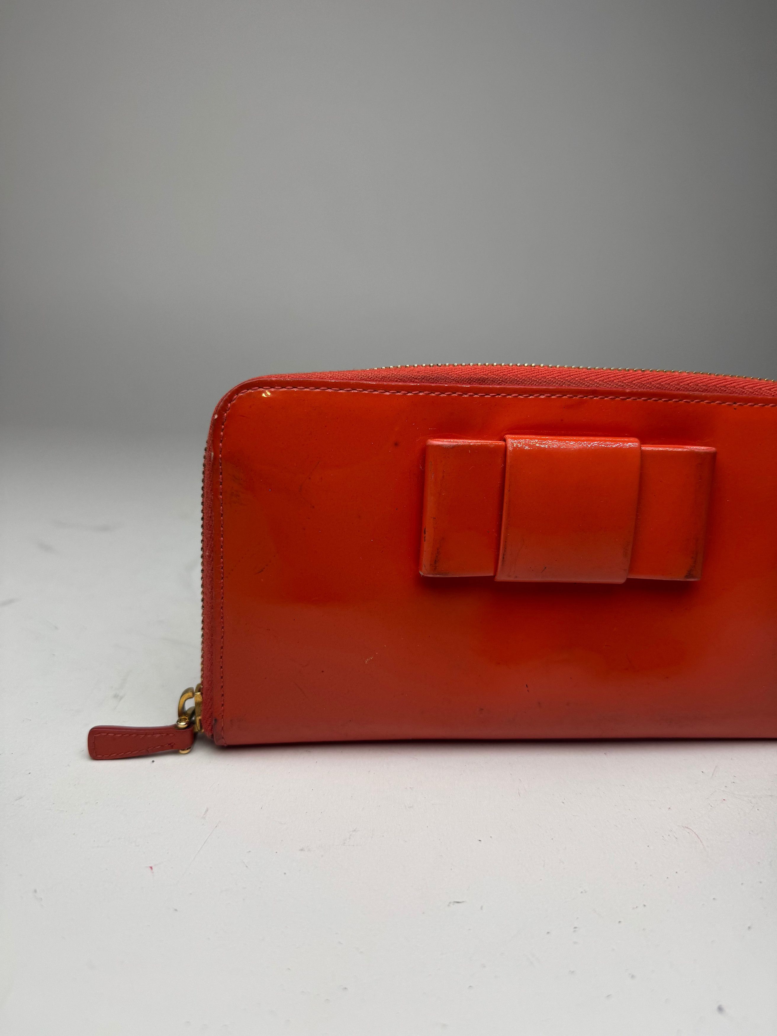 Miu Miu Vintage Patent Leather Wallet Orange Size ONE SIZE - 10 Thumbnail