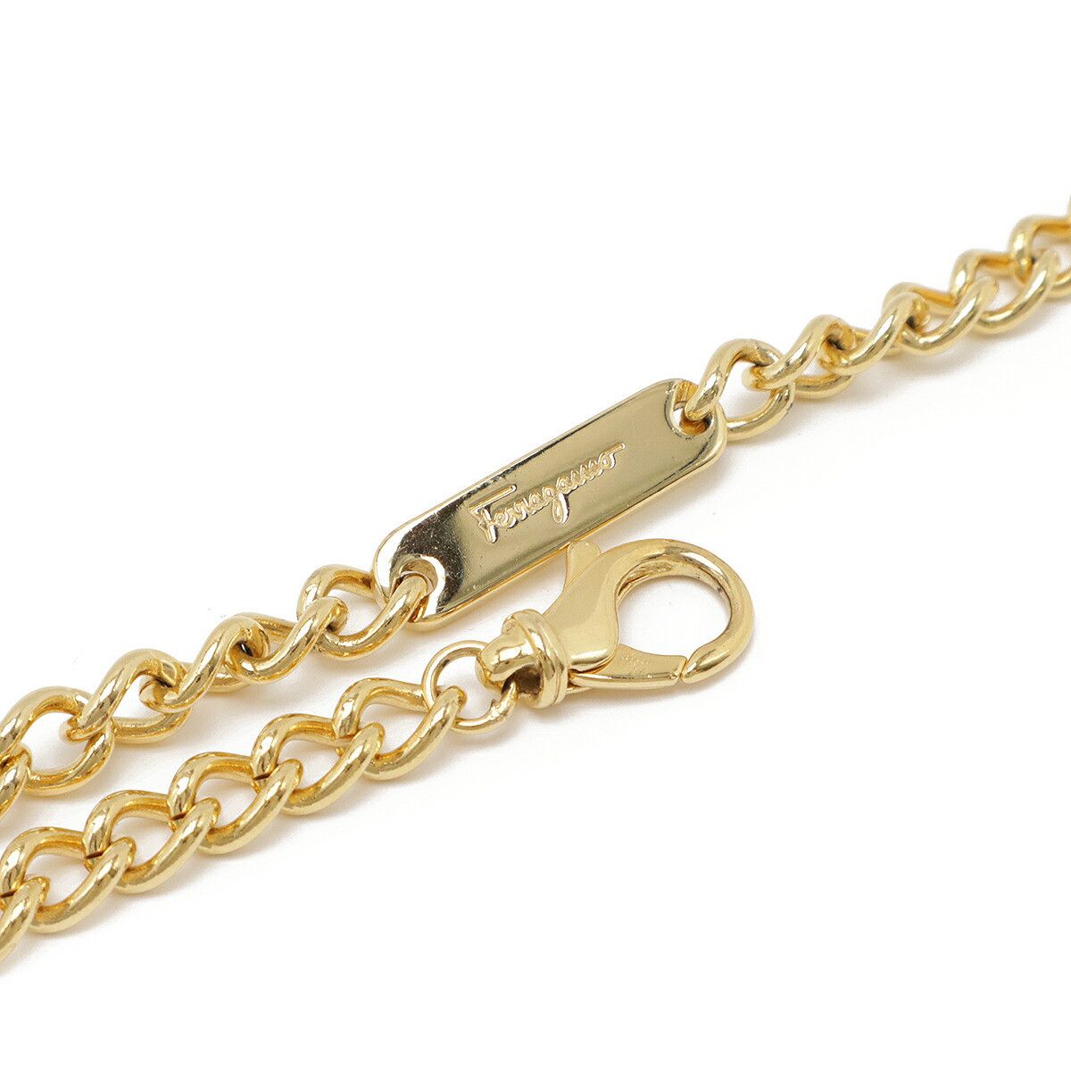 Salvatore Ferragamo Salvatore Ferragamo Salvatore Ferragamo Gancini Patent Leather Chain Shoulder Bag Enamel Shoulder Bag DUTY FREE for USA Size ONE SIZE - 6 Thumbnail