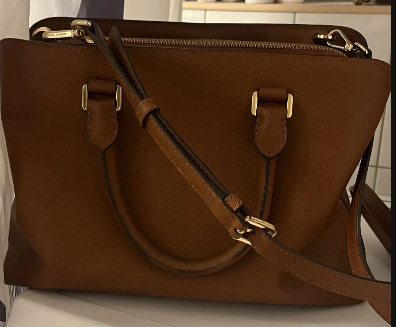 Michael Kors Michael Kors Savannah Saffiano Bucket Bag Size ONE SIZE - 3 Thumbnail