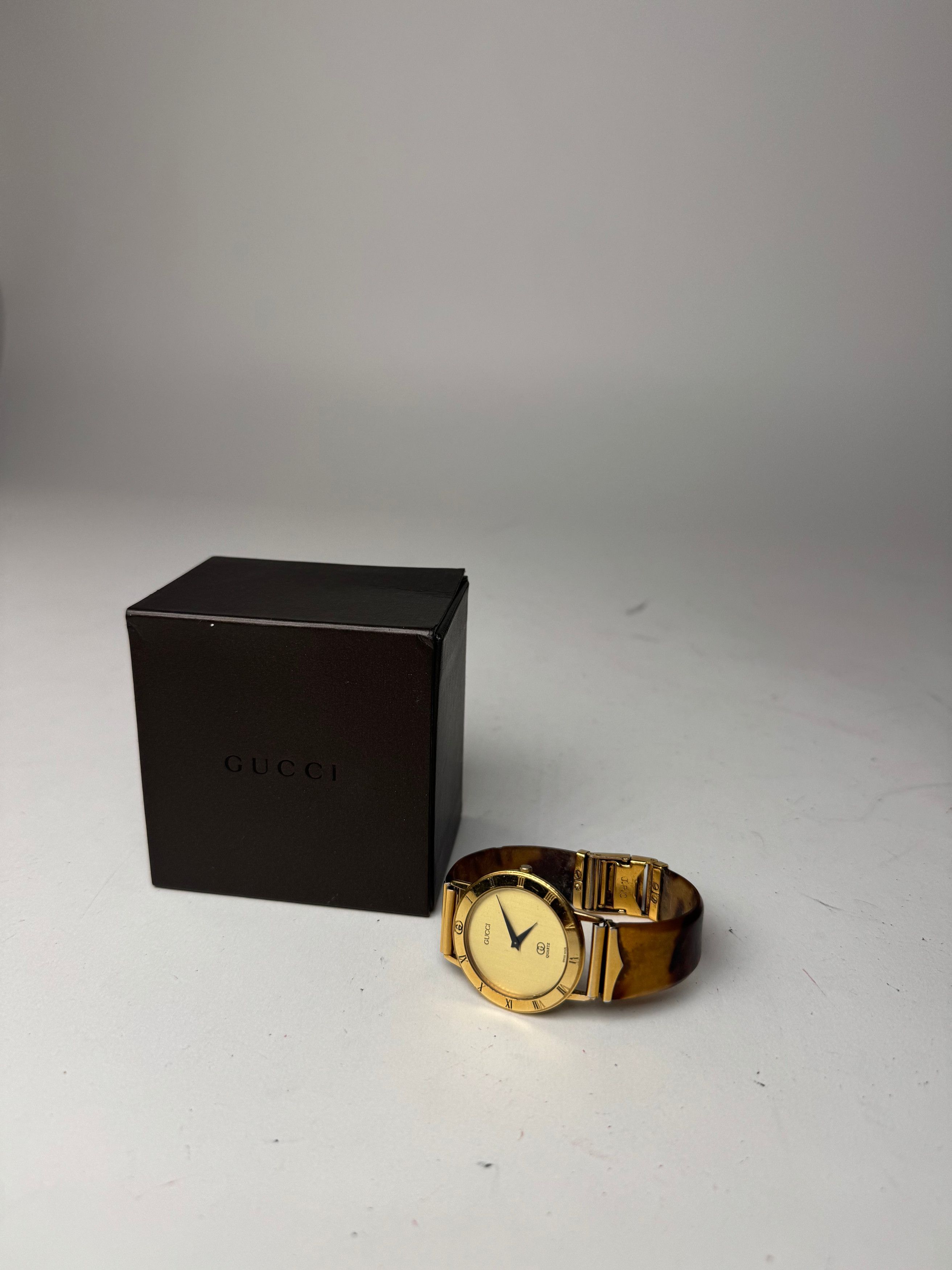 Gucci Vintage Watch gold brown Size ONE SIZE - 12 Thumbnail