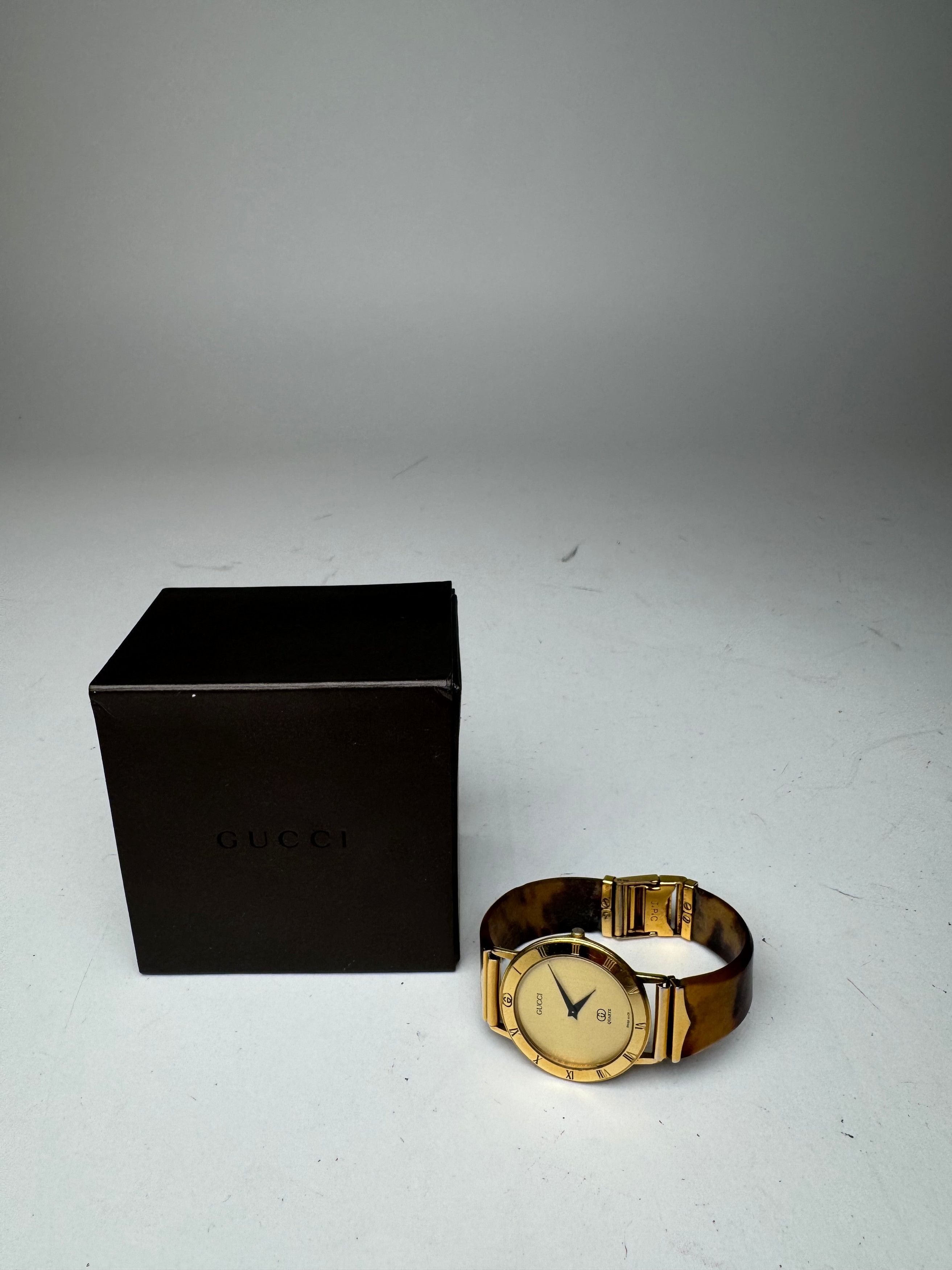 Gucci Vintage Watch gold brown Size ONE SIZE - 8 Thumbnail