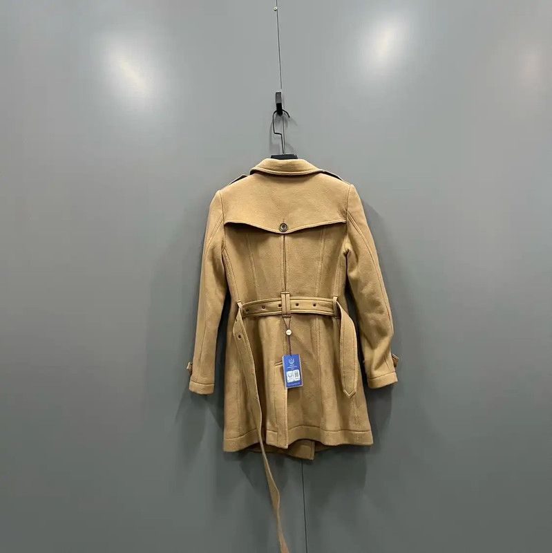 Burberry Burberry Long Khaki Cotton Coat for Women Size ONE SIZE - 2 Thumbnail