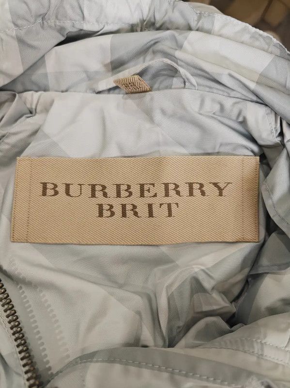 Burberry Burberry Light Blue Plaid Mid-Length Coat Size L / US 10 / IT 46 - 3 Thumbnail