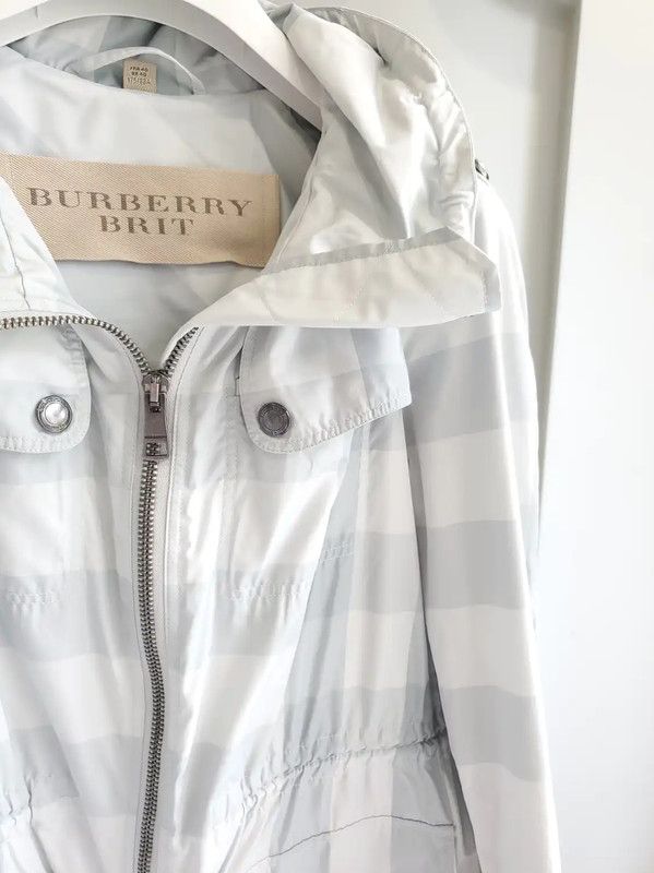 Burberry Burberry Light Blue Plaid Mid-Length Coat Size L / US 10 / IT 46 - 9 Thumbnail