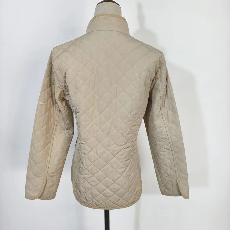 Burberry Burberry Quilted Winter Jacket in Beige Size M / US 6-8 / IT 42-44 - 6 Thumbnail