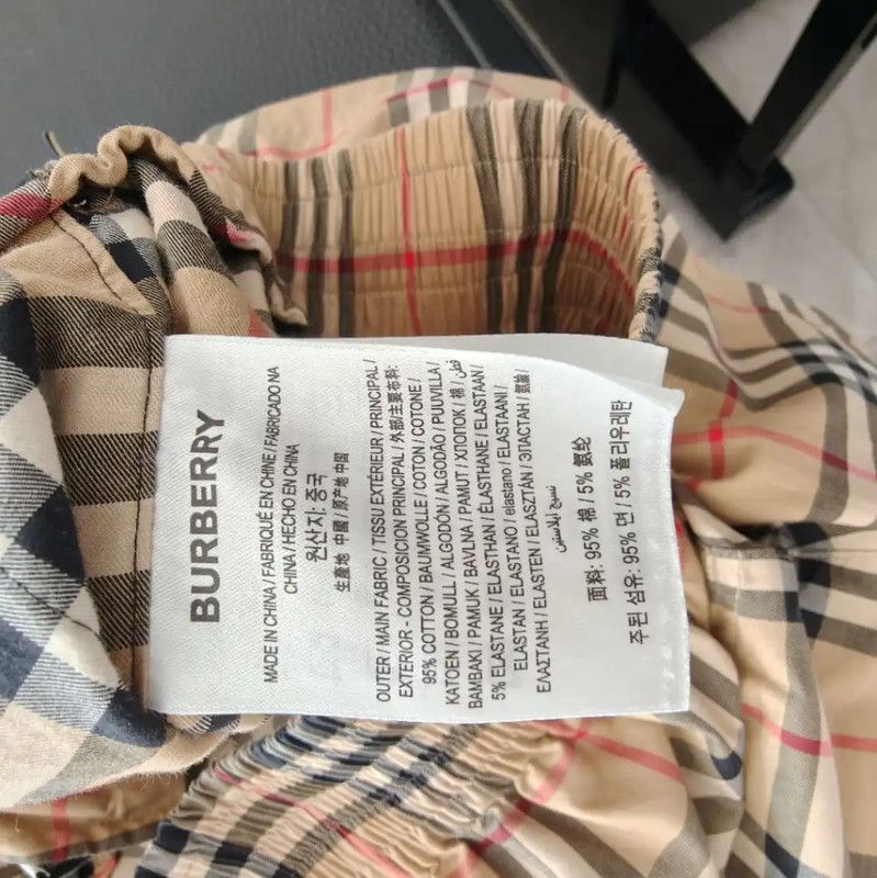 Burberry Burberry Khaki Cotton Women's Shorts Size 28" / US 6 / IT 42 - 6 Thumbnail