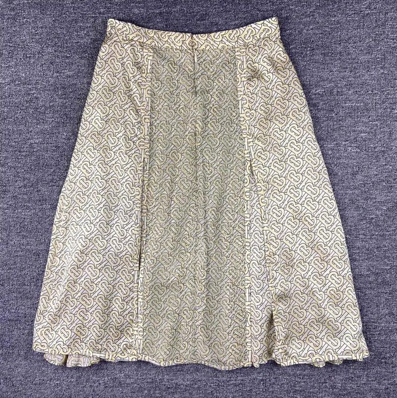Burberry Burberry S Size Color-blocked Silk Skirt Size 23" - 2 Thumbnail