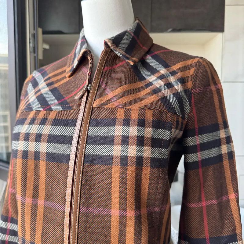 Burberry Burberry Color-Block Midi Length Coat for Women Size M / US 6-8 / IT 42-44 - 2 Thumbnail