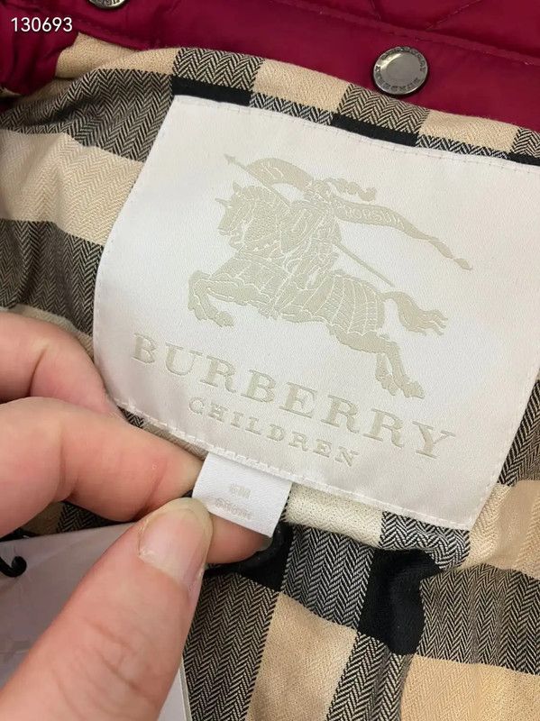 Burberry Burberry Women's Winter Short Quilted Jacket Size XXS / US 00 / IT 34 - 9 Thumbnail