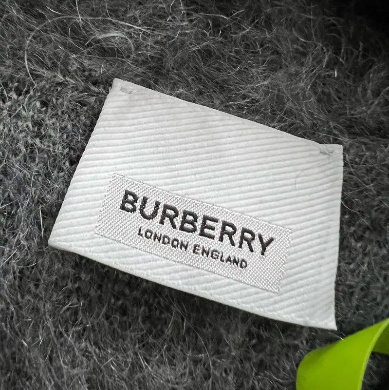 Burberry Burberry Gray Wool Long Sleeve Knit Sweater Size S / US 4 / IT 40 - 4 Thumbnail