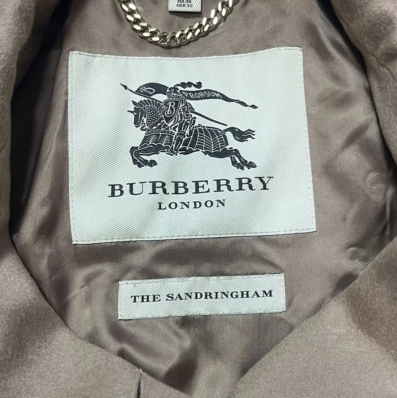 Burberry Burberry Women's Mid-Length Coat in Khaki Size M / US 6-8 / IT 42-44 - 4 Thumbnail