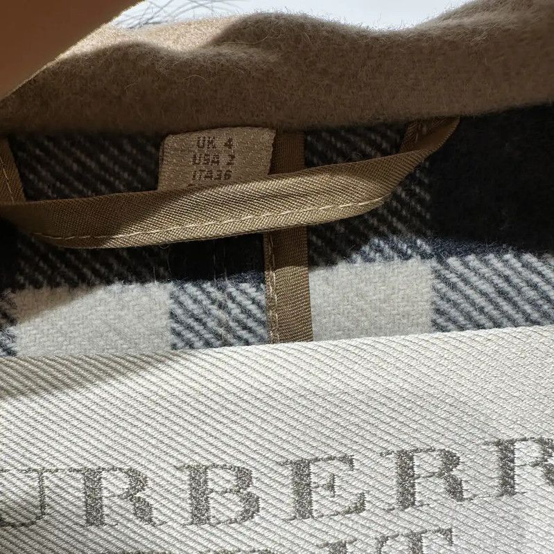 Burberry Burberry Khaki Wool Long Coat for Women Size S / US 4 / IT 40 - 2 Thumbnail