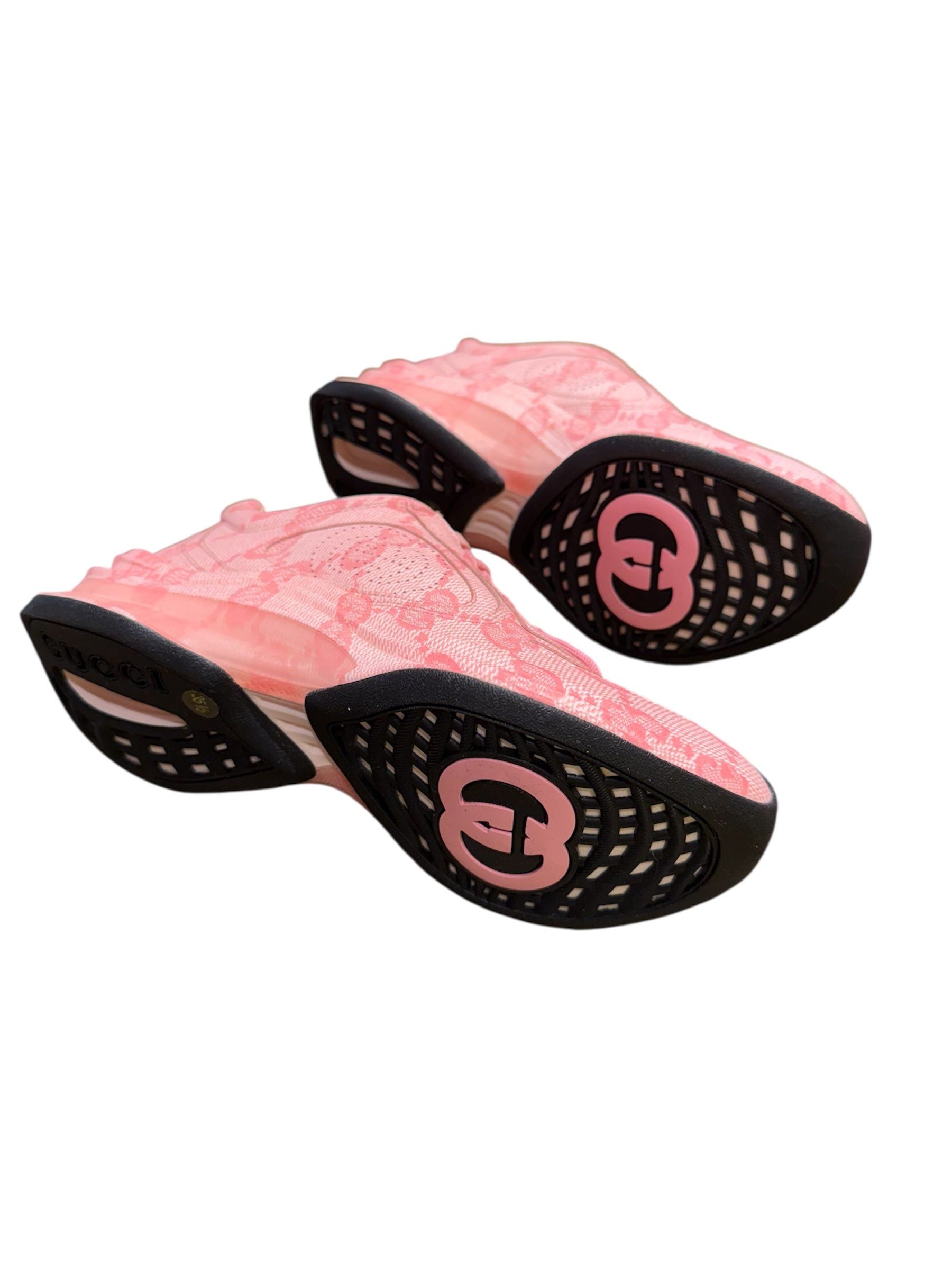 Gucci Gucci GG Runner Sneakers SIZE 36.5 Size ONE SIZE - 4 Thumbnail