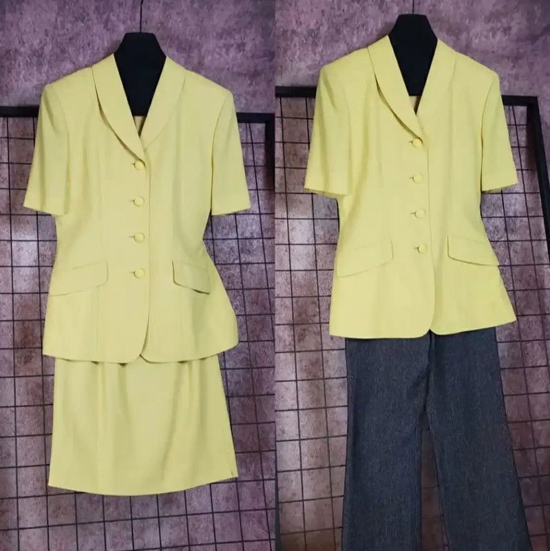 Burberry Burberry Yellow Wool Blend Short Sleeve Cardigan Size M / US 6-8 / IT 42-44 - 2 Thumbnail