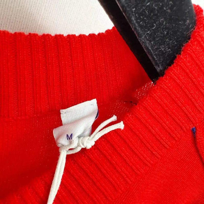 Burberry Burberry Red Long Sleeve Knit Top Size M / US 6-8 / IT 42-44 - 4 Thumbnail