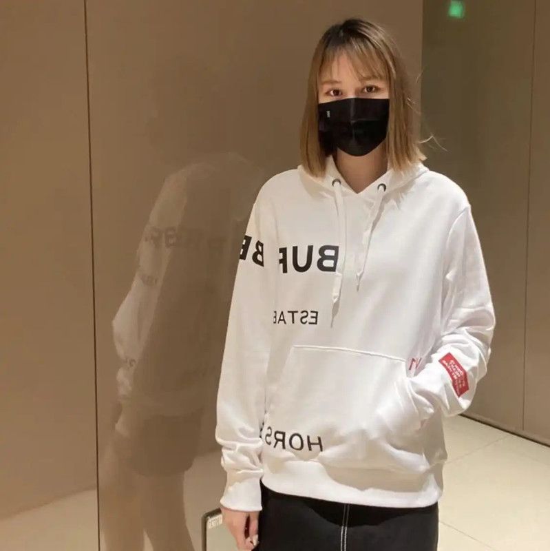 Burberry Burberry White Cotton Women's Sweatshirt Size XS / US 0-2 / IT 36-38 - 9 Thumbnail