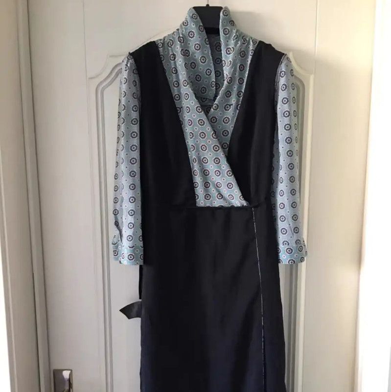 Burberry Burberry Multicolor Silk Print Dress Size XS / US 0-2 / IT 36-38 - 9 Thumbnail