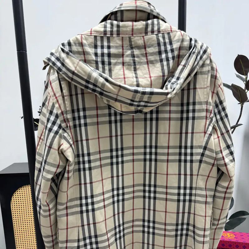 Burberry Burberry Multicolor Polyester Hooded Jacket Size M / US 6-8 / IT 42-44 - 2 Thumbnail