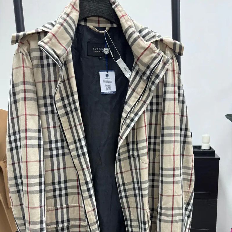 Burberry Burberry Multicolor Polyester Hooded Jacket Size M / US 6-8 / IT 42-44 - 9 Thumbnail