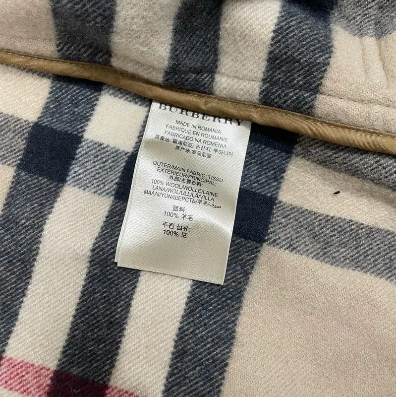 Burberry Burberry Khaki Wool Duffle Coat for Women Size M / US 6-8 / IT 42-44 - 4 Thumbnail