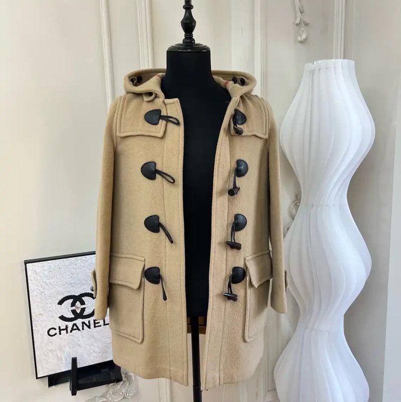Burberry Burberry Women's Wool Coat in Khaki Size M / US 6-8 / IT 42-44 - 2 Thumbnail