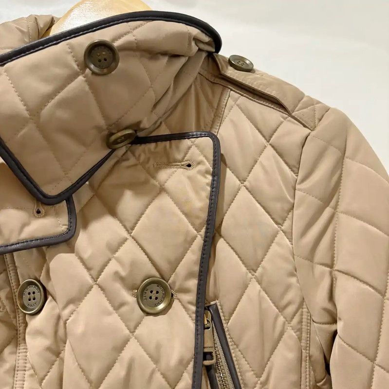 Burberry Burberry Khaki Down Jacket for Women Size XS / US 0-2 / IT 36-38 - 4 Thumbnail