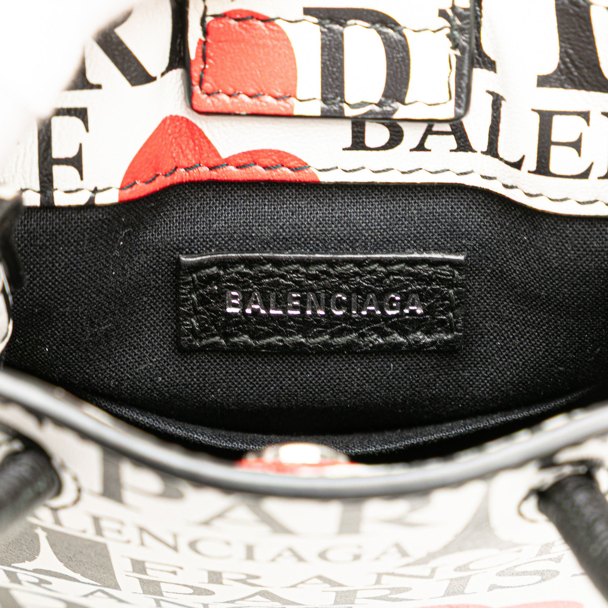 Balenciaga Balenciaga Mini Calfskin Bonjour Paris Shopping Phone Holder Size ONE SIZE - 6 Thumbnail