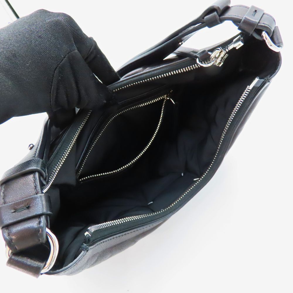 Maison Margiela Maison Martin Margiela Maison Margiela Glam Slam Lambskin Shoulder Bag Leather Shoulder Bag A2502754 DUTY FREE for USA Size ONE SIZE - 7 Thumbnail