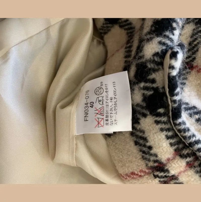 Burberry Burberry Beige Wool Women's Coat Size M / US 6-8 / IT 42-44 - 5 Thumbnail