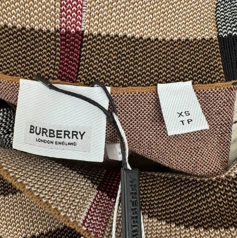 Burberry Burberry Color Block Women's Midi Skirt Size 22" - 3 Thumbnail