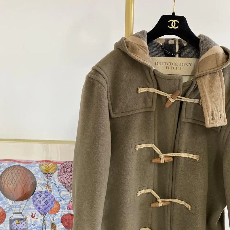 Burberry Burberry Mid-Length Wool Coat for Women Size M / US 6-8 / IT 42-44 - 3 Thumbnail