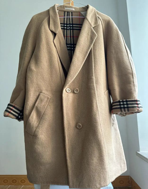 Burberry Burberry Beige Wool Mid-Length Women's Coat Size M / US 6-8 / IT 42-44 - 2 Thumbnail