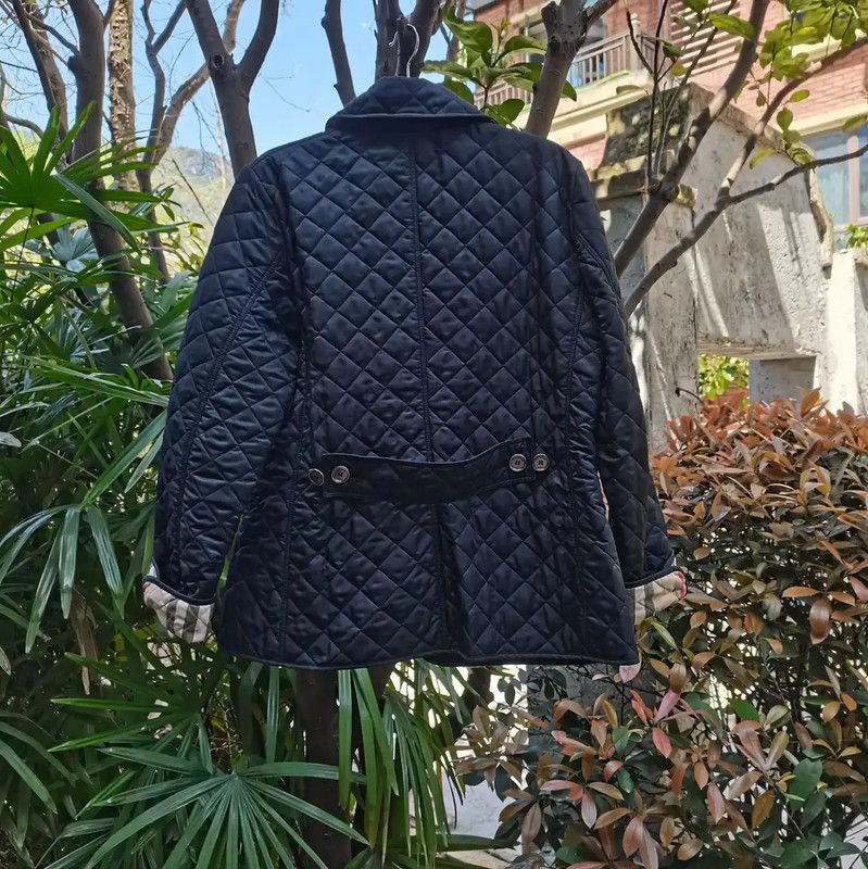 Burberry Burberry Black Quilted Cotton Jacket for Women Size M / US 6-8 / IT 42-44 - 3 Thumbnail