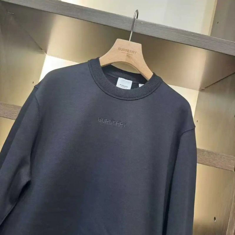 Burberry Burberry Black Cropped Logo Sweatshirt Size L / US 10 / IT 46 - 5 Thumbnail