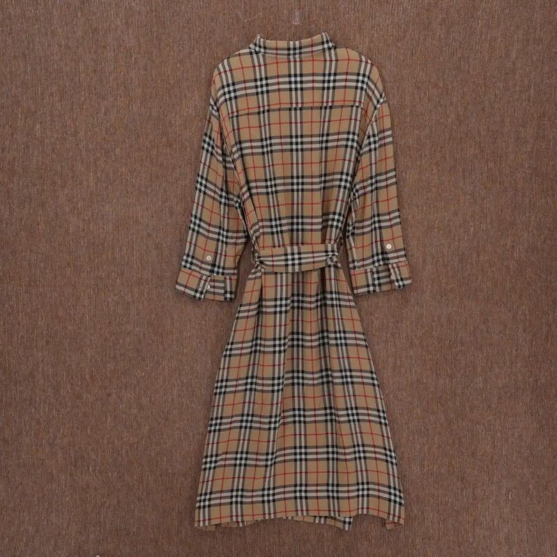 Burberry Burberry Women's Long Sleeve Checked Dress Size M / US 6-8 / IT 42-44 - 2 Thumbnail