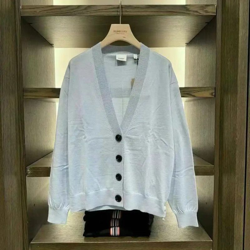 Burberry Burberry Blue Logo Short Sleeve Cardigan Size L / US 10 / IT 46 - 8 Thumbnail