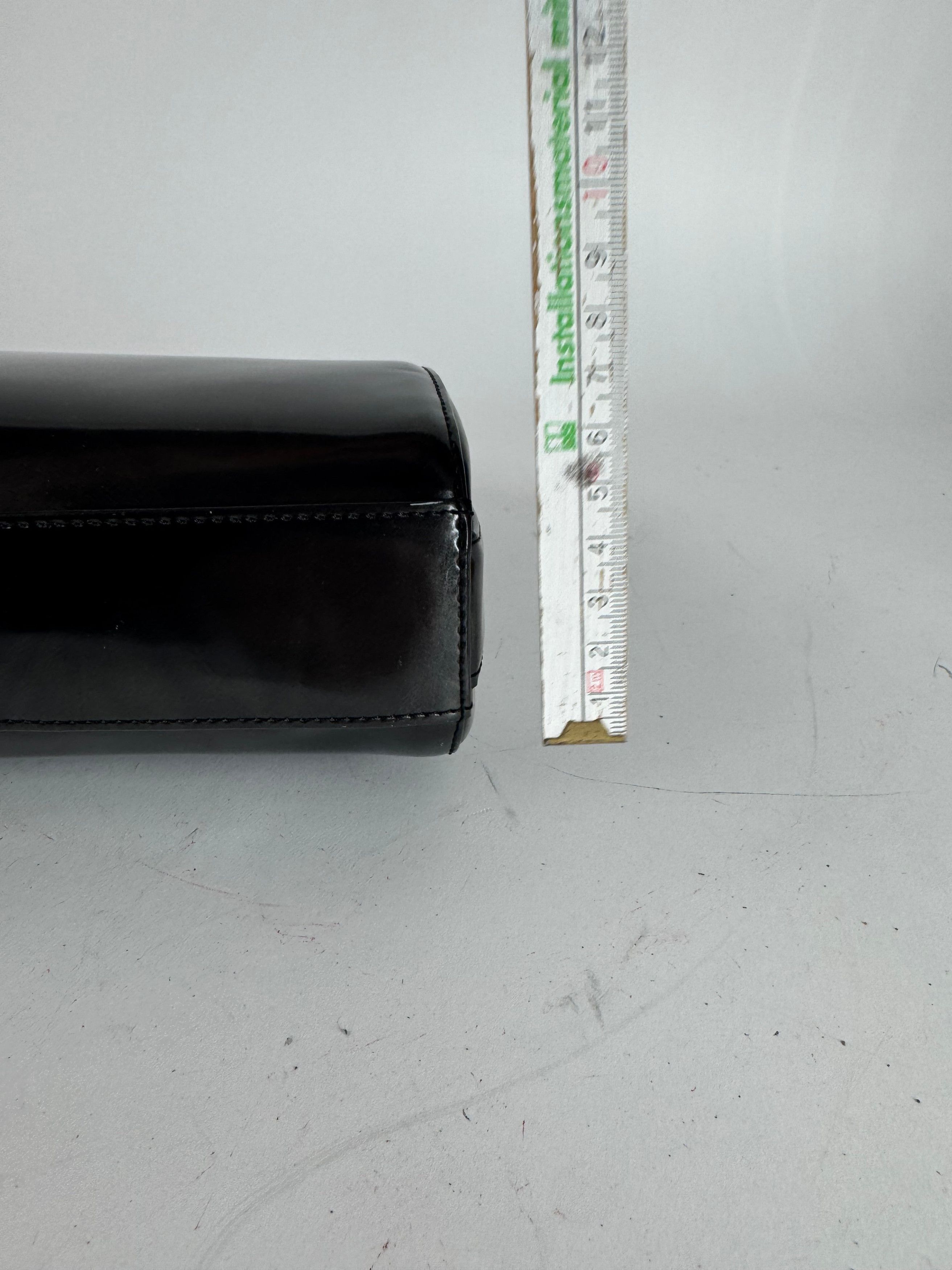 Salvatore Ferragamo Vintage Patent Leather Bag black Size ONE SIZE - 14 Thumbnail