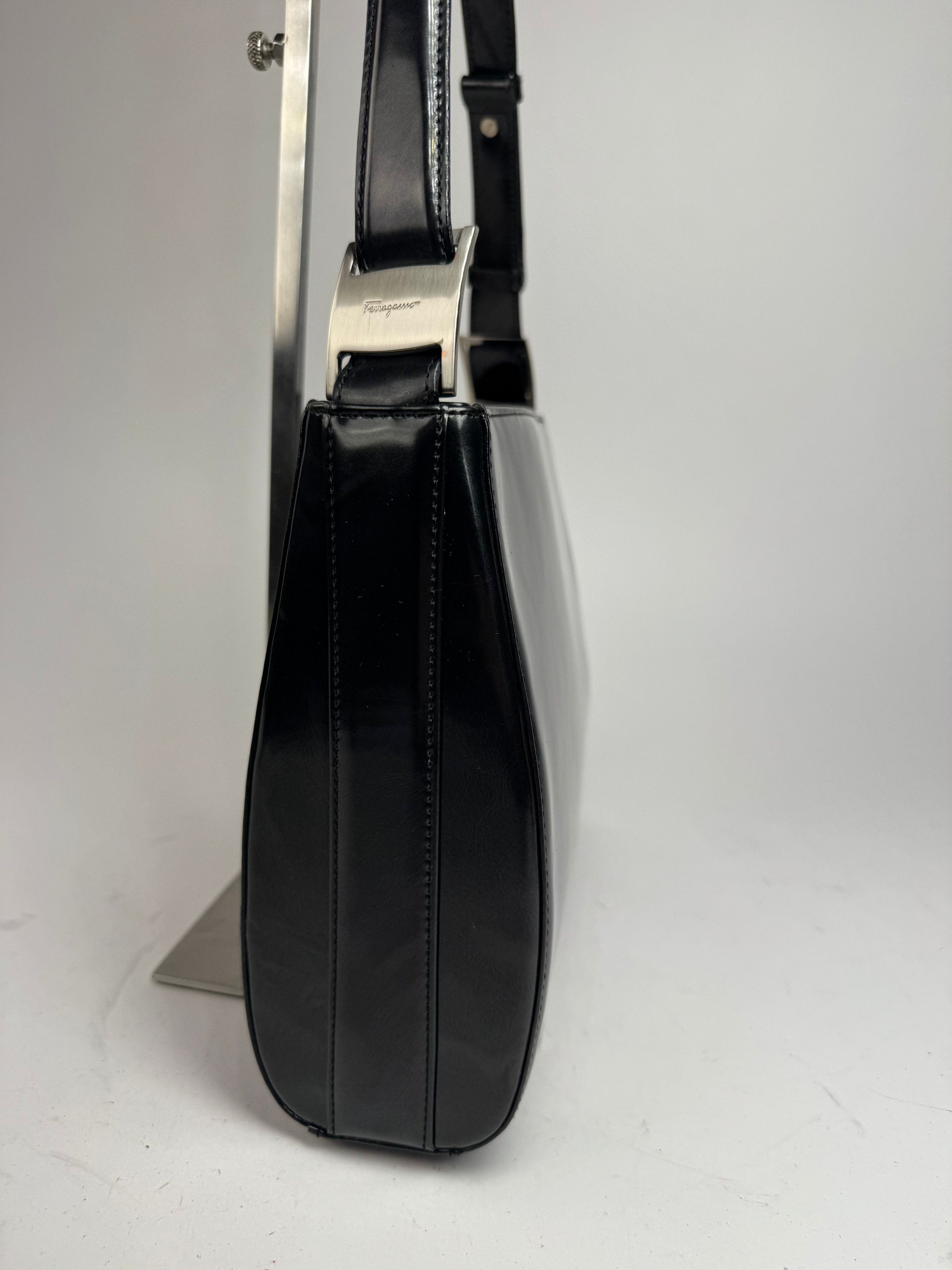 Salvatore Ferragamo Vintage Patent Leather Bag black Size ONE SIZE - 8 Thumbnail