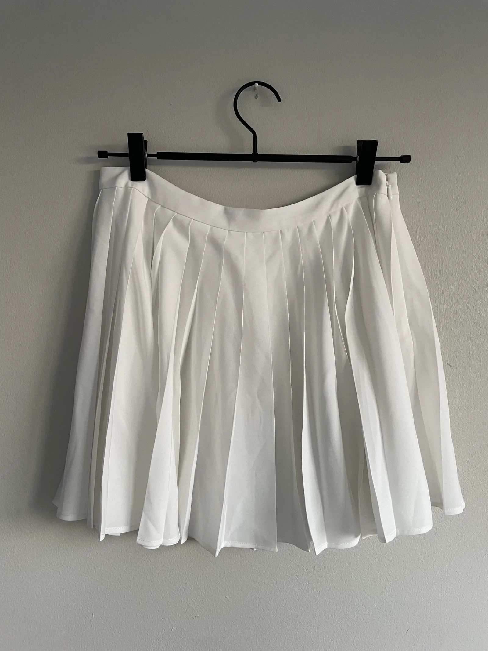 Weekday Weekday Tennis Mini Skirt Skirt Size 27" / US 4 / IT 40 - 4 Thumbnail