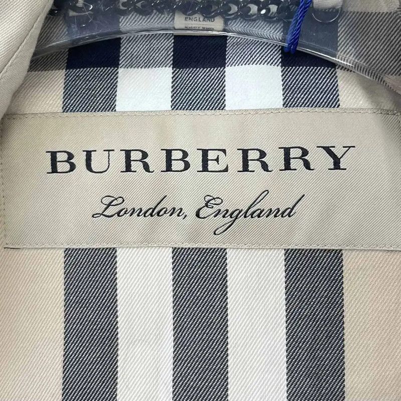 Burberry Burberry Women's Classic Khaki Trench Coat Size M / US 6-8 / IT 42-44 - 3 Thumbnail