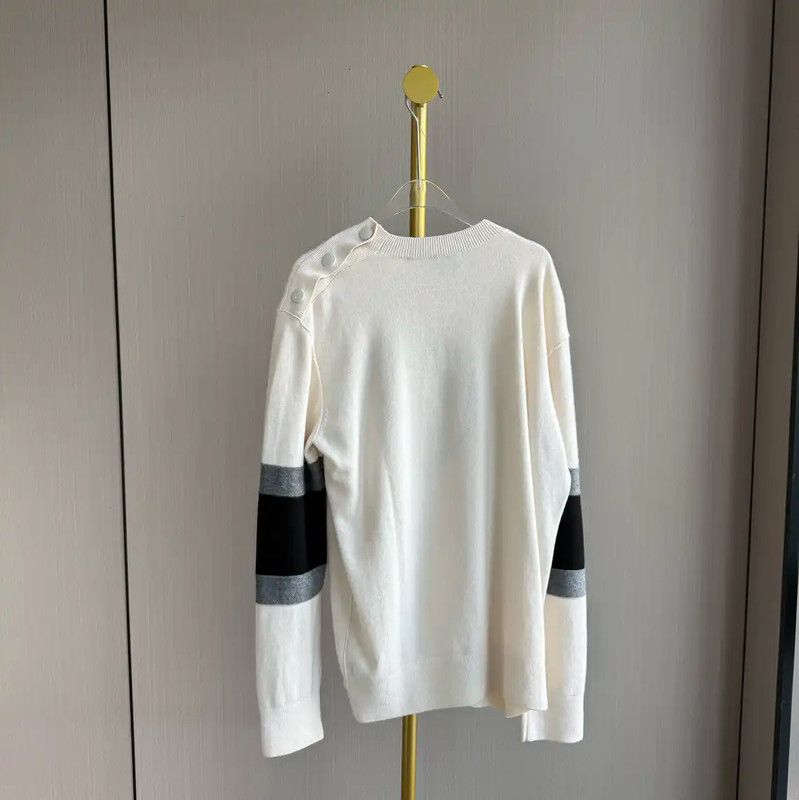 Burberry Burberry White Wool Knit Sweater for Women Size M / US 6-8 / IT 42-44 - 2 Thumbnail