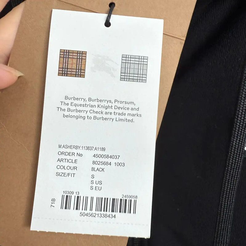 Burberry Burberry Black Long Sleeve Hoodie for Women Size S / US 4 / IT 40 - 5 Thumbnail