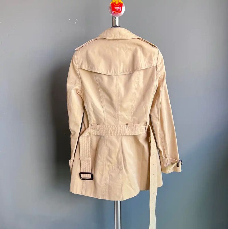 Burberry Burberry Khaki Cotton Women's Trench Coat Size M / US 6-8 / IT 42-44 - 3 Thumbnail