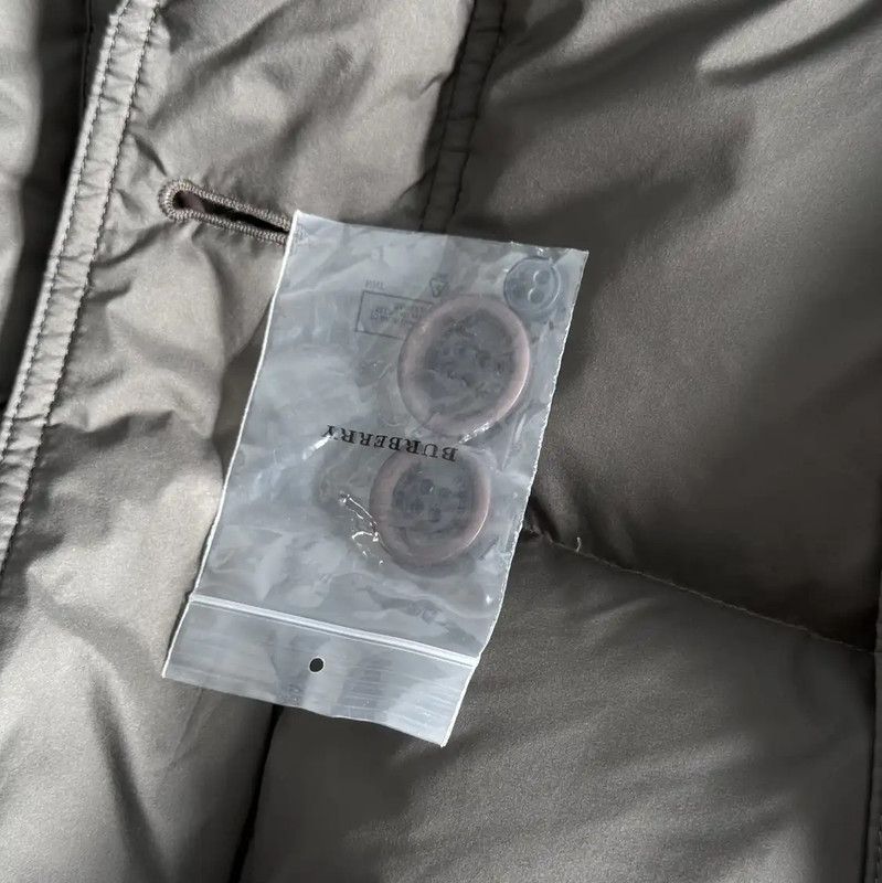 Burberry Burberry Women's Military Green Down Jacket Size S / US 4 / IT 40 - 6 Thumbnail