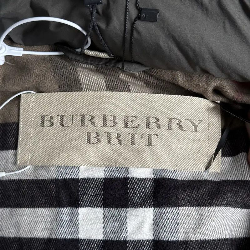 Burberry Burberry Women's Military Green Down Jacket Size S / US 4 / IT 40 - 3 Thumbnail