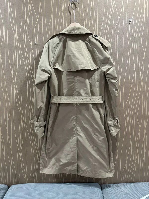 Burberry Burberry Classic Khaki Green Women's Trench Coat Size M / US 6-8 / IT 42-44 - 2 Thumbnail