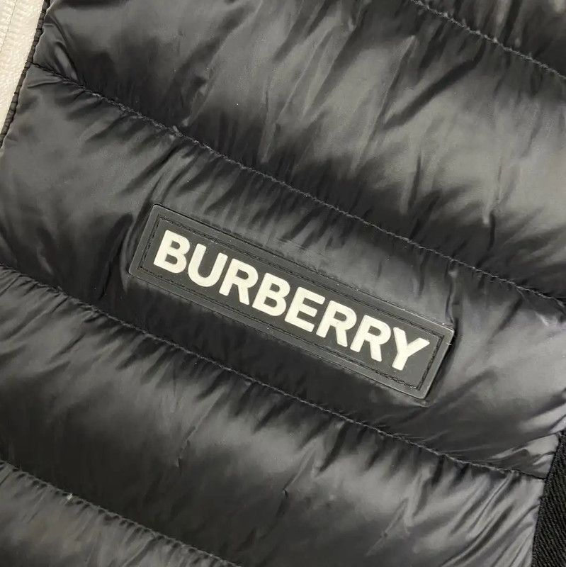 Burberry Burberry Women's Black Nylon Puffer Vest Size XS / US 0-2 / IT 36-38 - 3 Thumbnail
