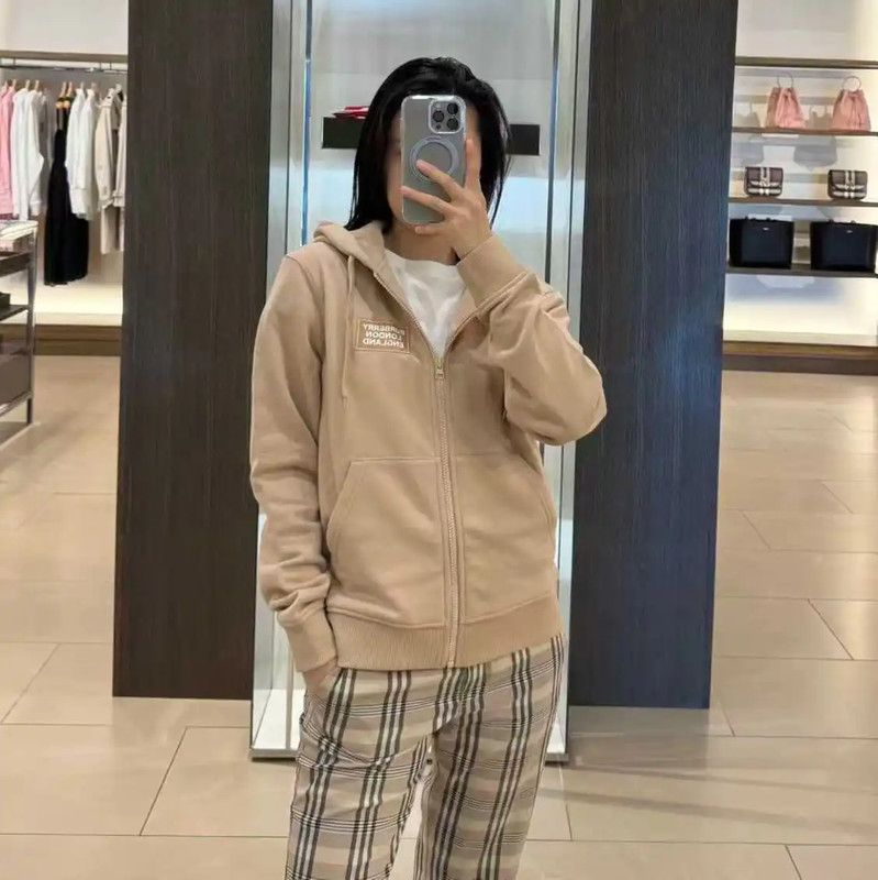 Burberry Burberry Khaki Cotton Logo Hoodie for Women Size M / US 6-8 / IT 42-44 - 6 Thumbnail